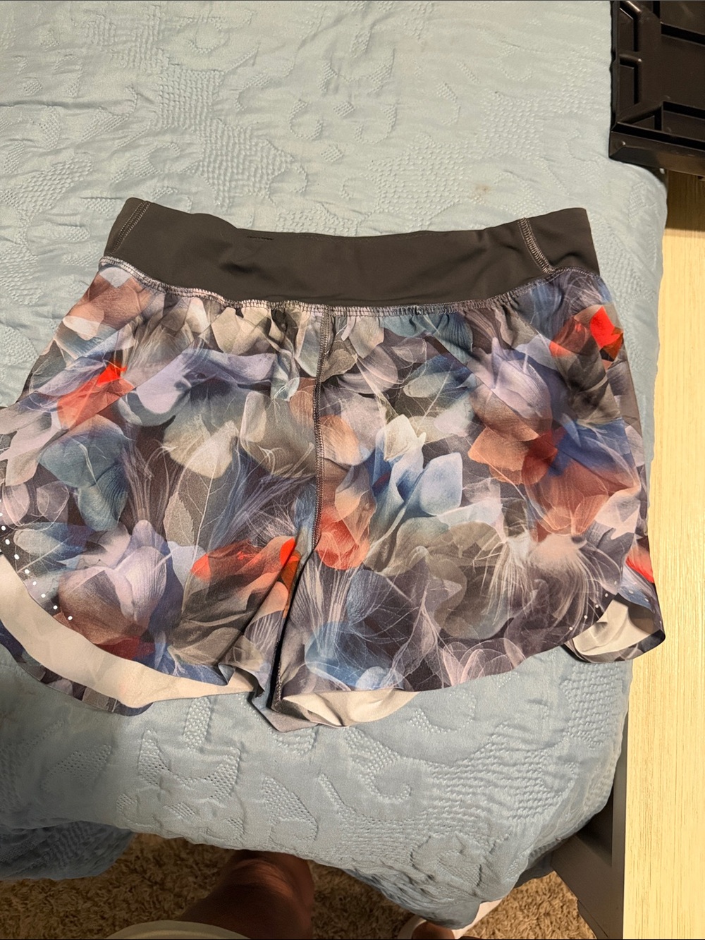 Women’s Floral Performance Shorts - Multicolor